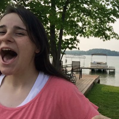 Profile Picture of Isabelle Jensen (@give2others) on Twitter