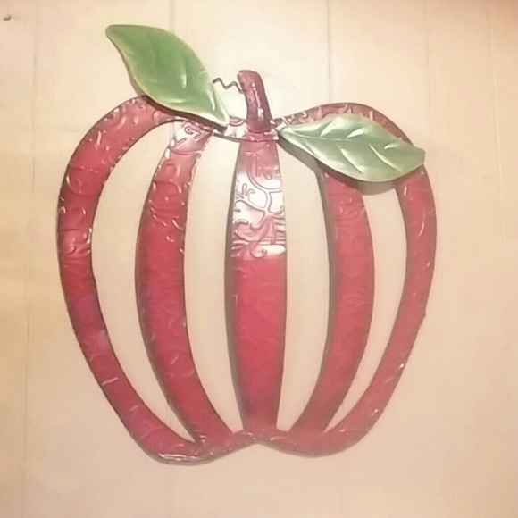 Profile Picture of Onique Brown (@osrochester) on Poshmark