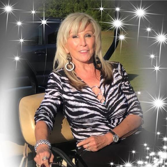Profile Picture of Sylvia Stack (@sibbiecakes) on Poshmark