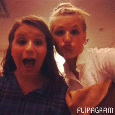 Profile Picture of Sarah Russell (@SarahJune53) on Twitter