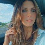 Profile Picture of lisalebron (@lisalebron) on Instagram