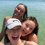 Profile Picture of iris (@irisfox_) on Instagram