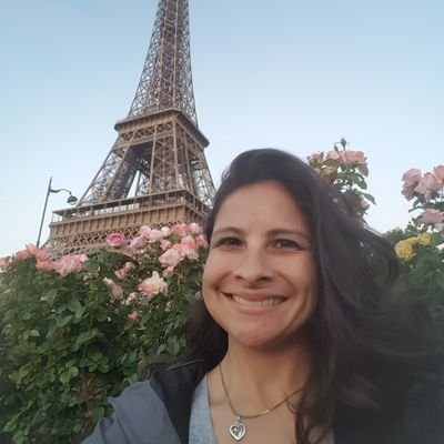 Profile Picture of Rebecca Valdez (@rav20021998) on Twitter