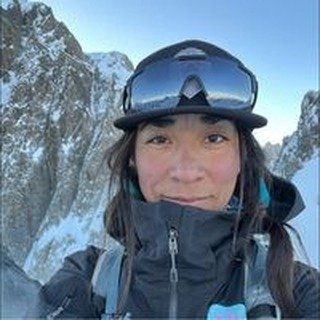 Profile Picture of Dani Reyes-Acosta (@notlostjustdiscovering) on Instagram