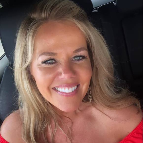 Profile Picture of Connie Dobbs (@conniedobbs946) on Poshmark