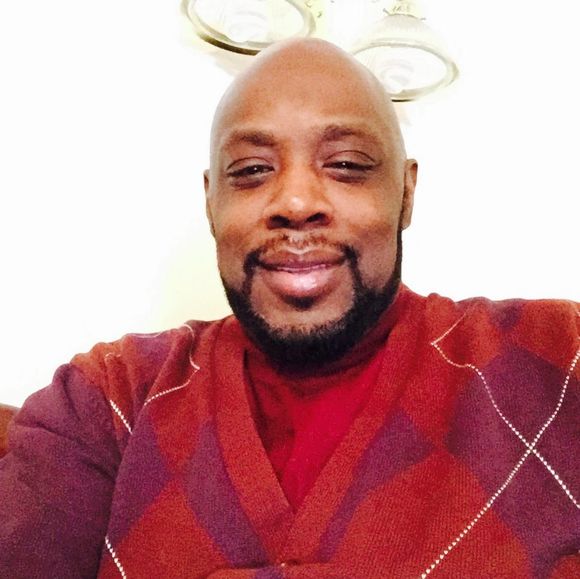 Profile Picture of Sheldon Edwards (@sheldon_e) on Poshmark
