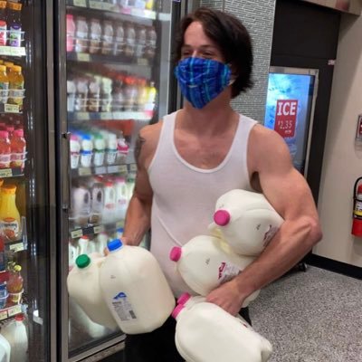 Profile Picture of DollorstoreTervis (@BrianReagan123) on Twitter