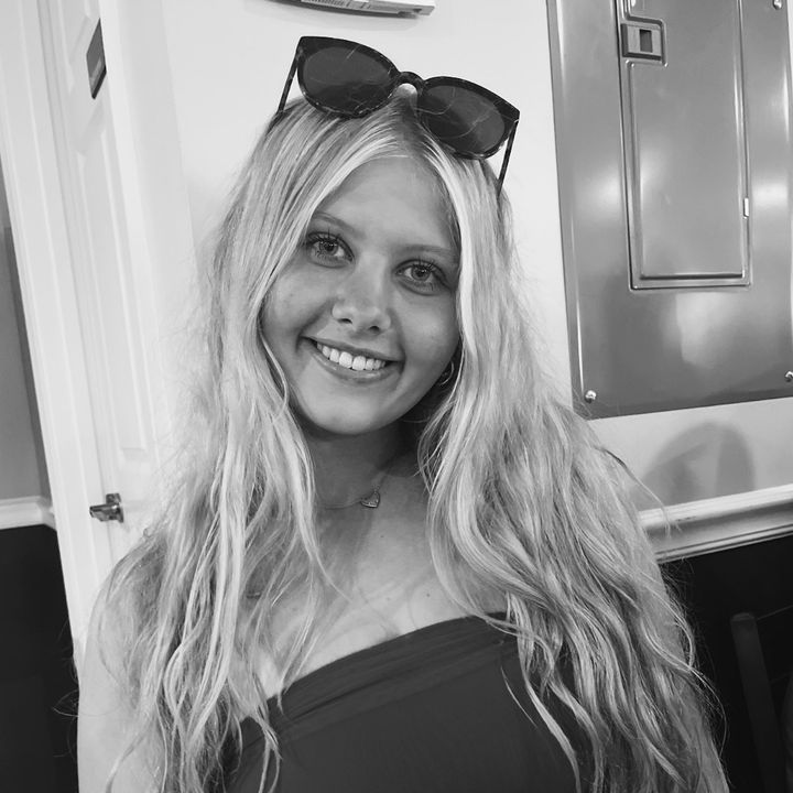 Profile Picture of leann 💋 (@leann.zimmerman) on Tiktok