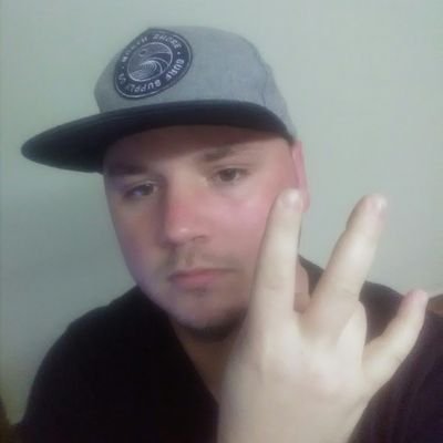 Profile Picture of Zackory Troy Anton Ursic (@DrunkKingz) on Twitter
