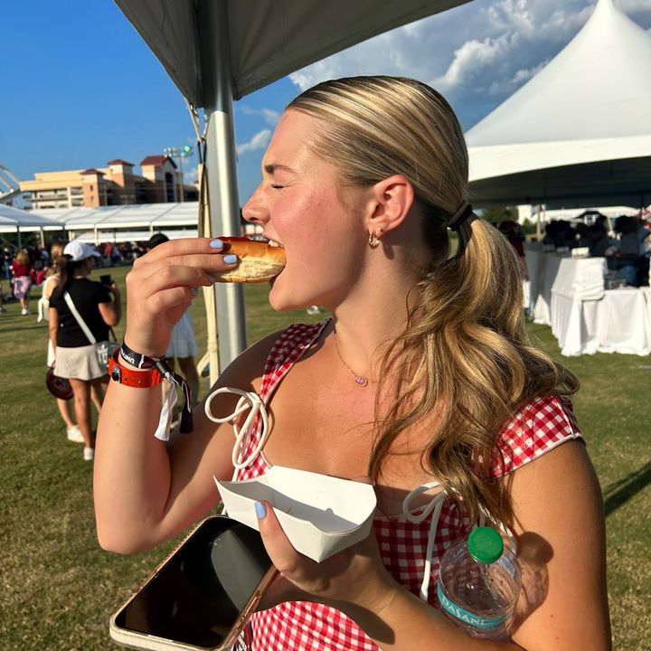 Profile Picture of Shannon (@shannonbrett_) on Tiktok