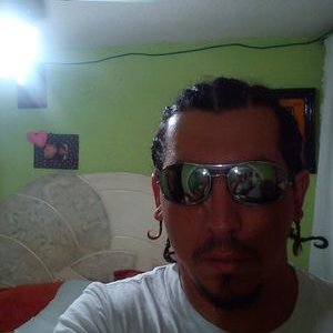 Profile Picture of Rogelio Ramon Rivera (@ramonr870) on Twitter