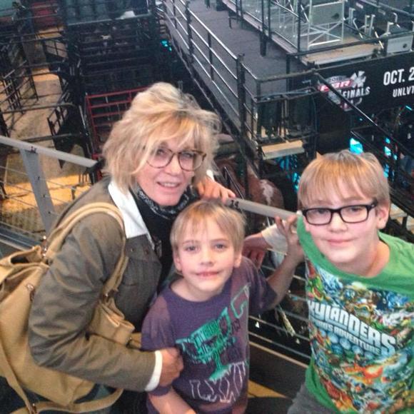 Profile Picture of Shelly Ver meer (@struyk) on Poshmark