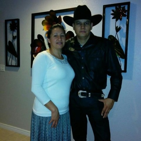 Profile Picture of Maria Quintana (@hernandez_8148) on Poshmark