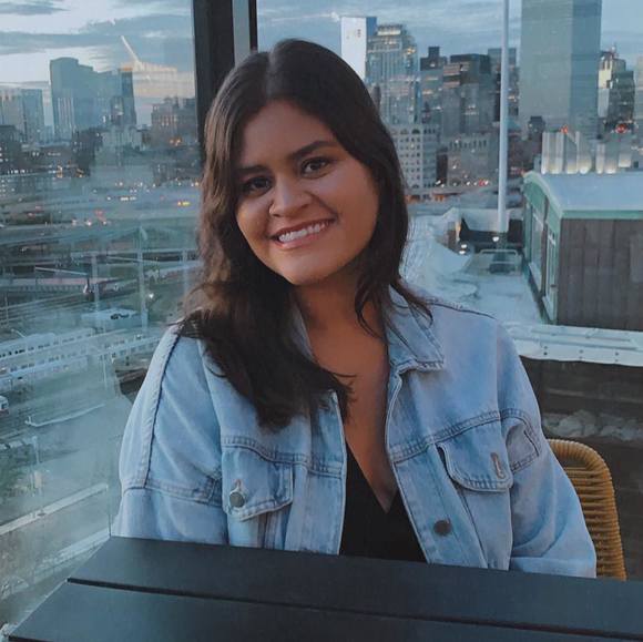 Profile Picture of Victoria Flecha (@chimita97) on Poshmark