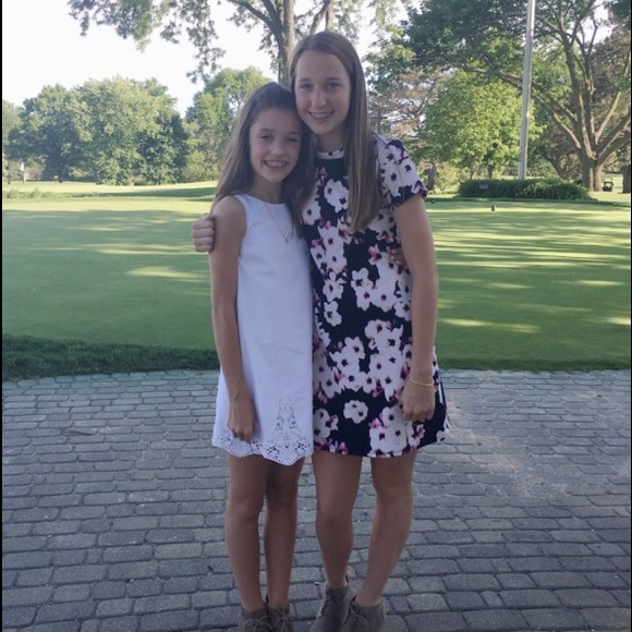 Profile Picture of Audrey Scherer (@audrey259) on Poshmark