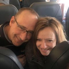 Profile Picture of kleverkim (@kimrobersonthayer) on Tiktok