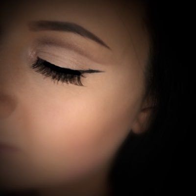 Profile Picture of Julia Ramsay (@liaemmamakeup) on Twitter