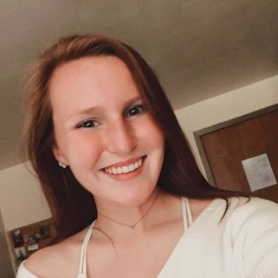 Profile Picture of Anne Crawford (@anne_crawford9) on Twitter