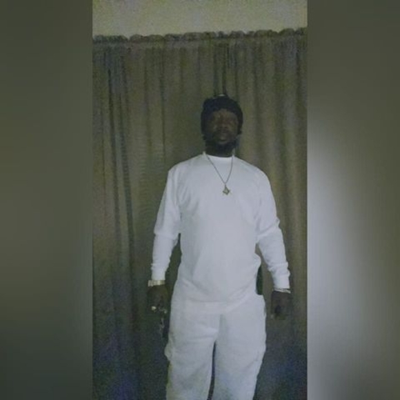 Profile Picture of Jimmie Monroe (@jimmiemonroe44) on Poshmark