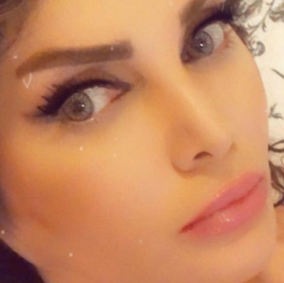 Profile Picture of Gilda Berenjian (@gildaberenjian) on Poshmark