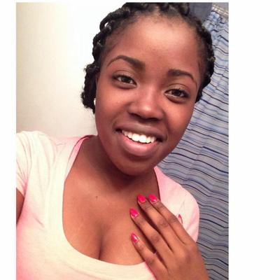 Profile Picture of Denise Scriven (@scriven_denise) on Twitter