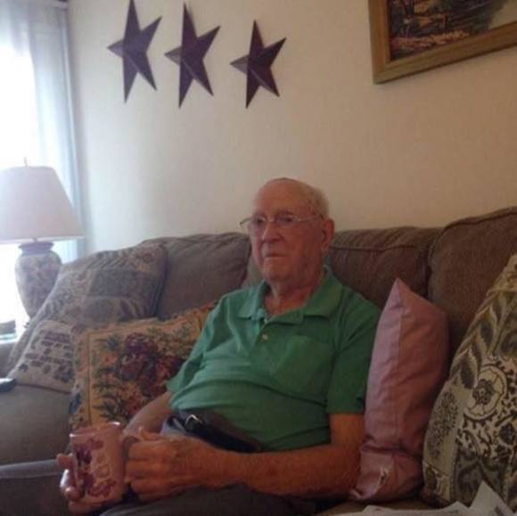 Profile Picture of Brenda Rulapaugh (@brulapaugh) on Poshmark