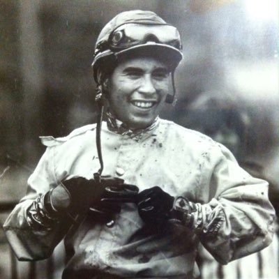 Profile Picture of James Corral (@TlkingHrseShoes) on Twitter