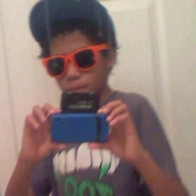 Profile Picture of DeJahn Glenn (@HeyxDeJahn) on Twitter