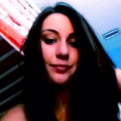Profile Picture of Jasmine Pyles (@Uoonuoon12) on Twitter