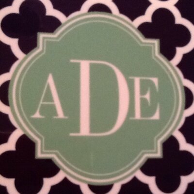 Profile Picture of Amy Detjen (@AmyEDetjen) on Twitter