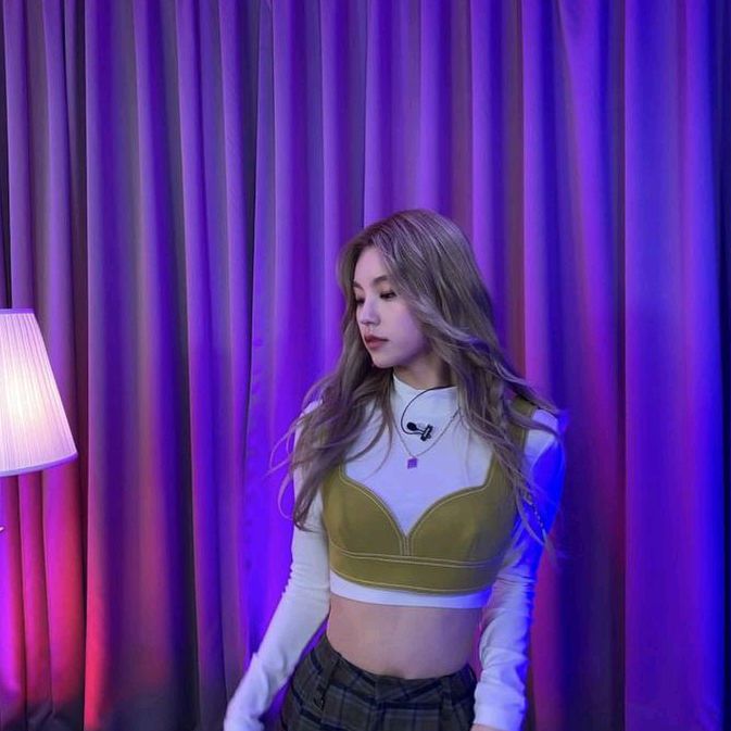 Profile Picture of Laura. (@laurammmy) on Tiktok