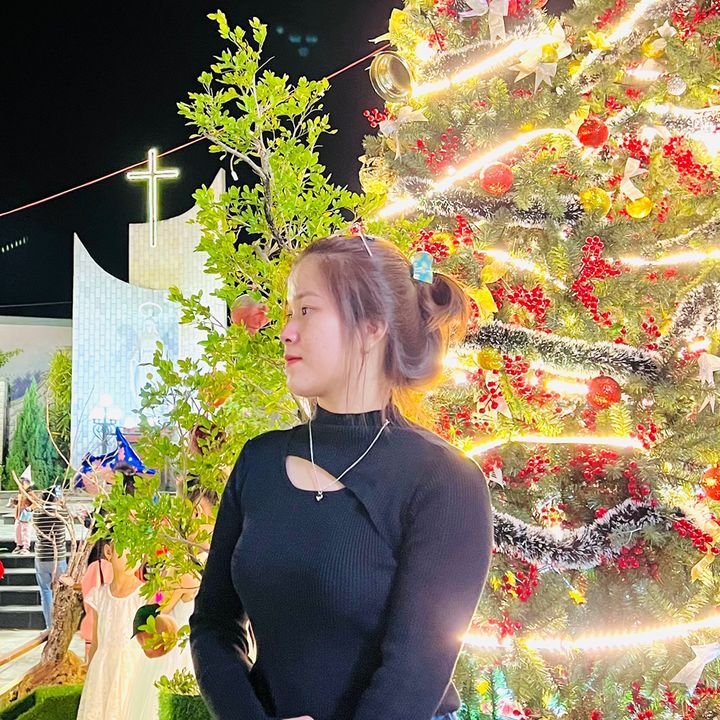 Profile Picture of Kim Dung Nguyễn (@kimdungnguyen2311) on Tiktok