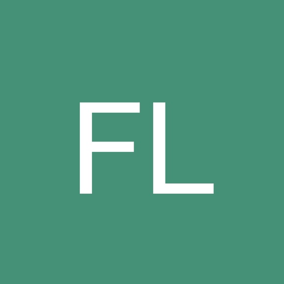 Profile Picture of Fiona Lin (@f0rever88) on Poshmark