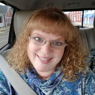 Profile Picture of Lori Osborne (@loriosborne74) on Twitter