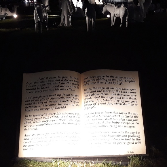 Profile Picture of Barbara Ackles (@barbackles) on Poshmark