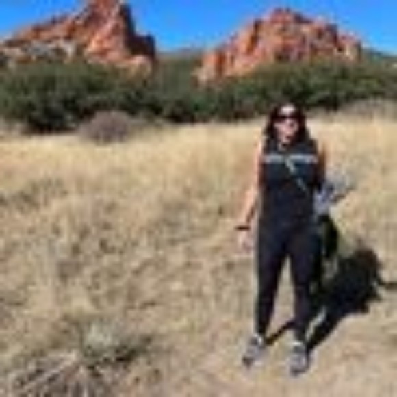 Profile Picture of Ernest Schmidt (@mixklaiwa) on Poshmark