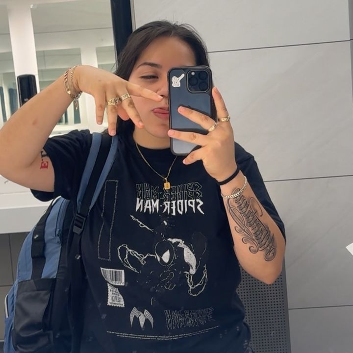 Profile Picture of Evelyn (@hbk.ev22) on Tiktok