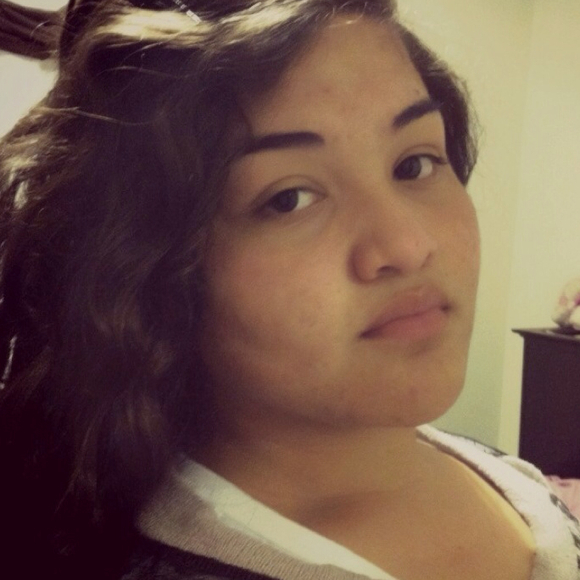 Kylee Santiago - Poshmark Profile Picture of Kylee Santiago (@kylee99) on Poshmark