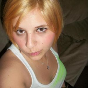 Profile Picture of Nicole Neubert (@neubert123) on Myspace