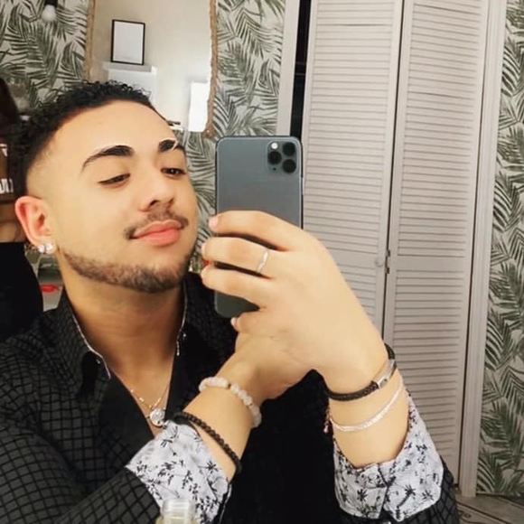 Profile Picture of Vincent Russ (@vinnyruss12) on Poshmark