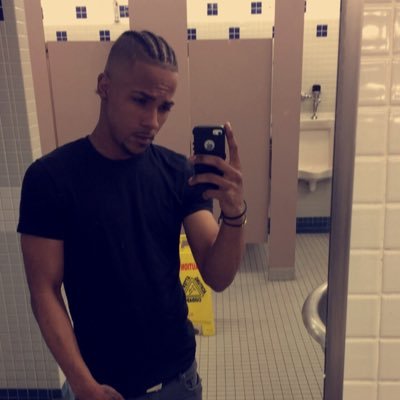 Profile Picture of Mike Grand (@grand_pesci) on Twitter