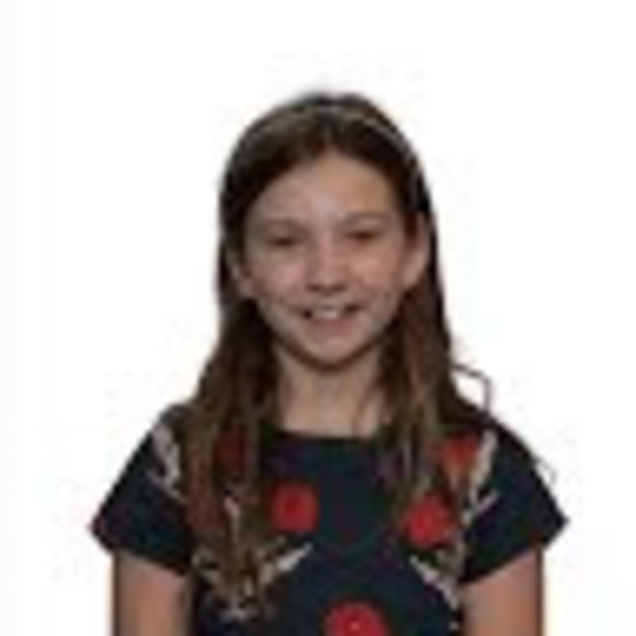 Profile Picture of Lillian Marshall (@lillianmarsh886) on Poshmark