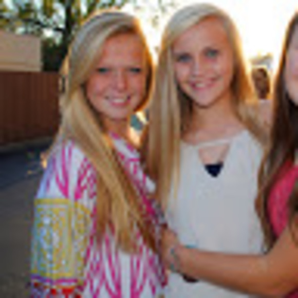 Profile Picture of Chrissy Gohman (@chrissy_gohman) on Poshmark