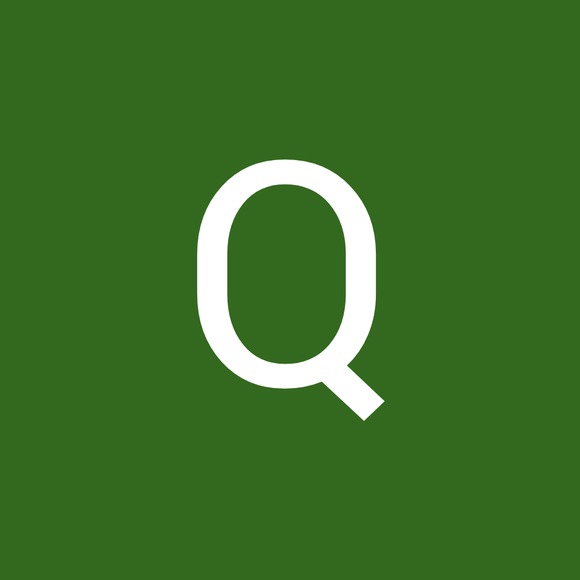 Profile Picture of Quamia Moorer (@quamiamoorer12) on Poshmark