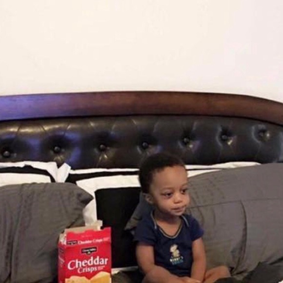 Profile Picture of Mya Mya (@km5l) on Poshmark