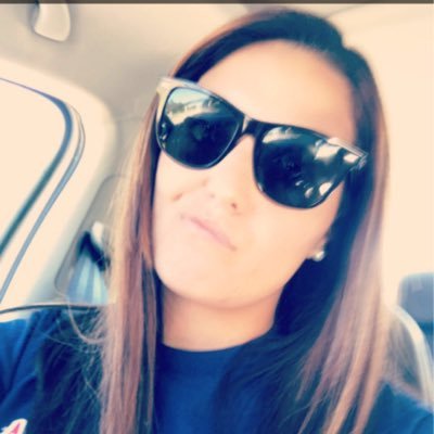 Profile Picture of Amanda Demas (@amandademas89) on Twitter