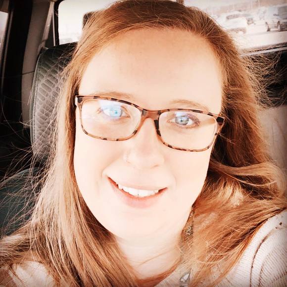 Profile Picture of Meagan Levander (@meaganlevander) on Poshmark