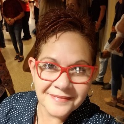 Profile Picture of Gladys Falcon (@gfalcon62) on Twitter