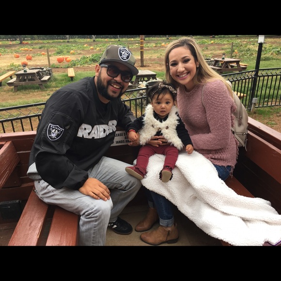 Profile Picture of Alejandro Garibaldo (@elalex23) on Poshmark