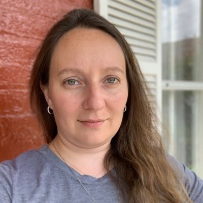 Profile Picture of Katie Mackoway (@KMackoway) on Twitter